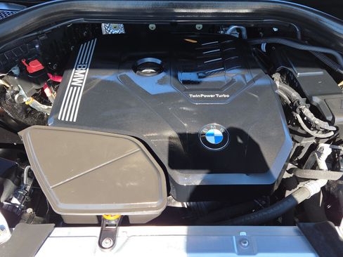 Used 2022 BMW X4 xDrive30i w/ Parking Assistance Package image 26