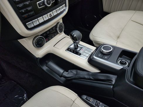 Used 2014 Mercedes-Benz G 550 image 11