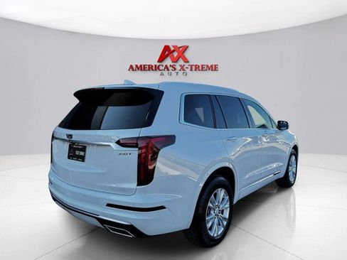 Used 2024 Cadillac XT6 Luxury w/ LPO, Floor Liner Package image 5
