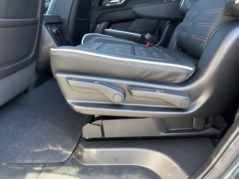 Used 2026 GMC Yukon AT4 Ultimate image 50