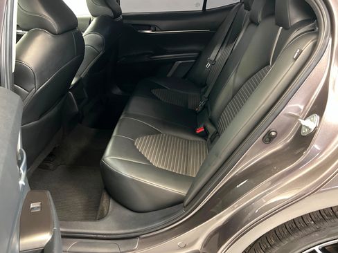 Used 2024 Toyota Camry SE FWD image 21