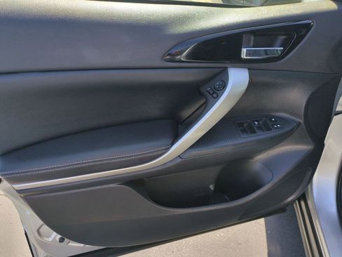 Used 2025 Mitsubishi Eclipse Cross SE AWD/4WD image 11