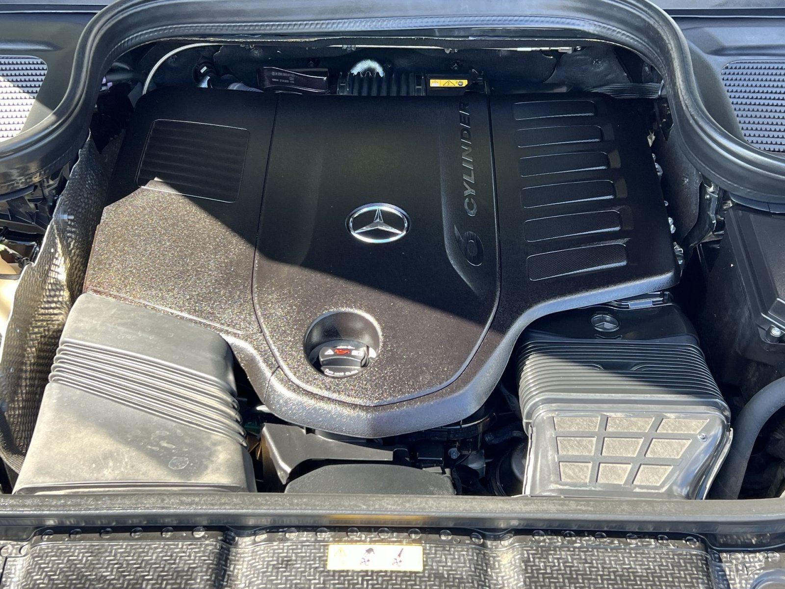 Certified 2025 Mercedes-Benz GLS 450 4MATIC image 35