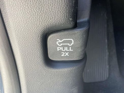 New 2026 Ford Explorer Active RWD image 13