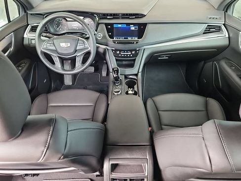 Certified 2026 Cadillac XT5 Luxury AWD/4WD image 23