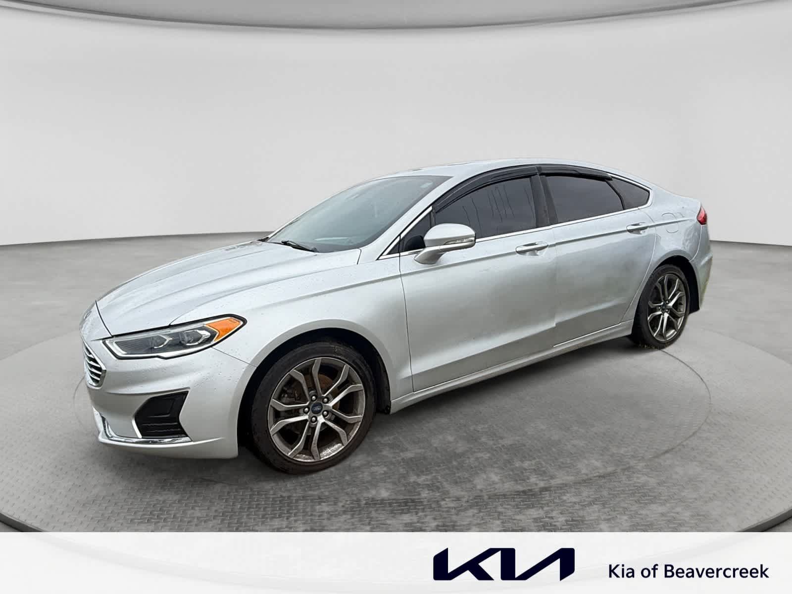 Used 2019 Ford Fusion SEL FWD image 1