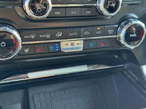 Used 2022 Ford F150 Platinum w/ Max Trailer Tow Package image 23