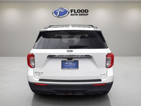 Certified 2020 Ford Explorer XLT w/ Class III Trailer Tow Package image 5