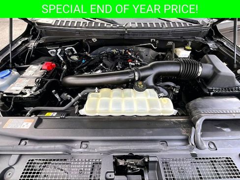 Used 2022 Ford Expedition Limited image 30