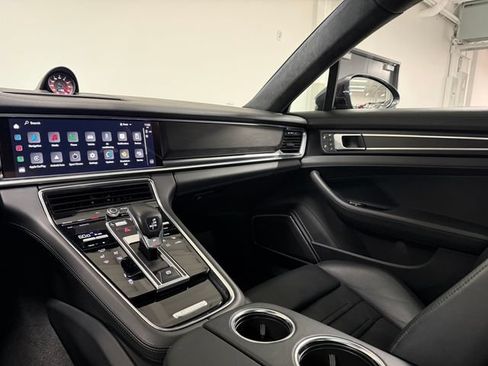 Certified 2022 Porsche Panamera GTS AWD/4WD image 15