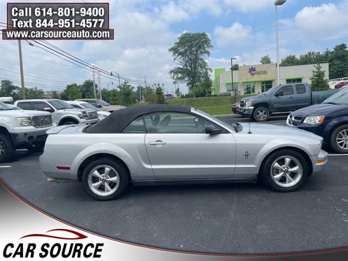 Used 2008 Ford Mustang Premium image 12