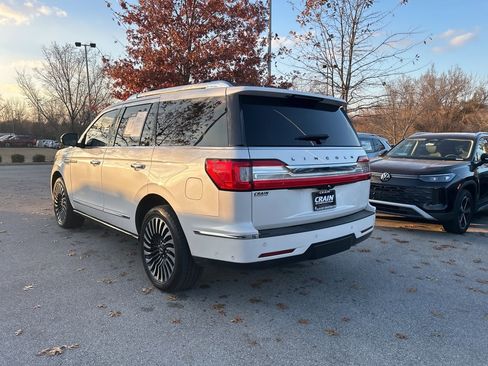 Used 2018 Lincoln Navigator Black Label w/ Cargo Package image 5