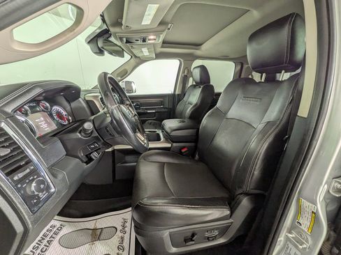 Used 2016 RAM 3500 Laramie w/ Cold Weather Group image 17