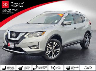 Used 2018 Nissan Rogue SL image 1