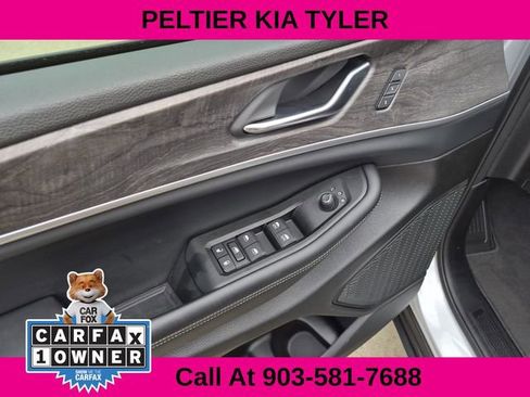 Used 2025 Jeep Grand Cherokee L Limited w/ Black Appearance Package RWD image 26