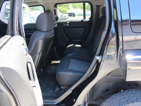 Used 2007 HUMMER H3 AWD/4WD image 29