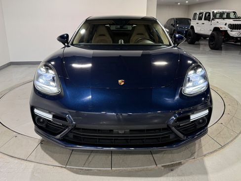 Used 2018 Porsche Panamera Turbo AWD/4WD image 4