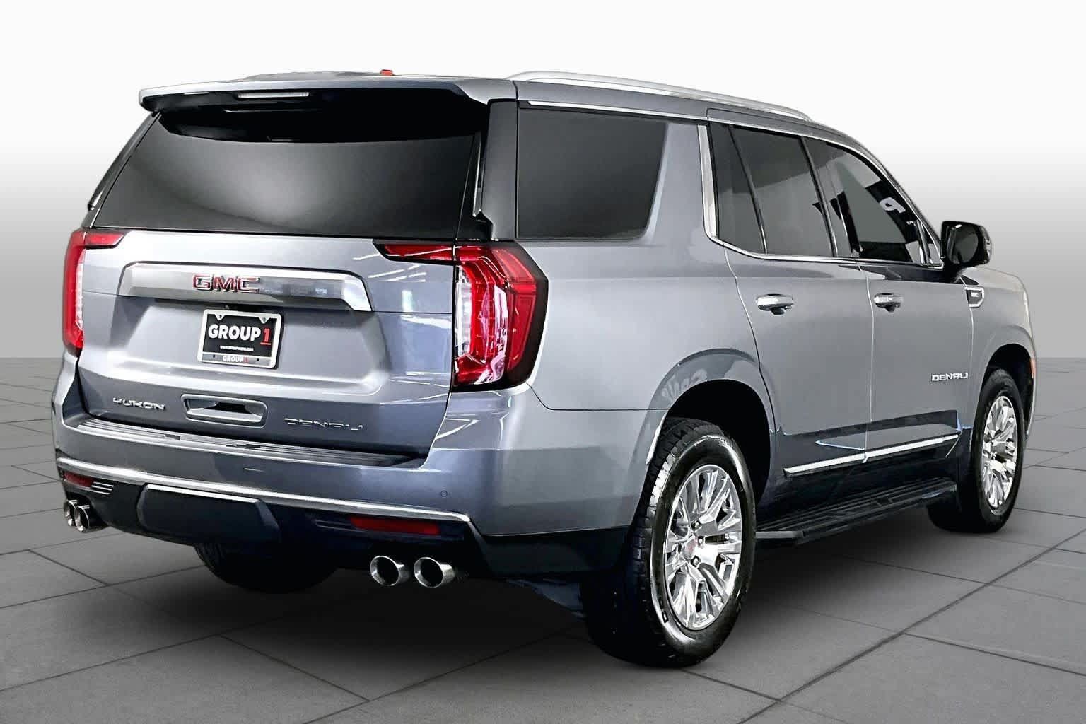 Used 2021 GMC Yukon Denali w/ Advanced Technology Package RWD image 12
