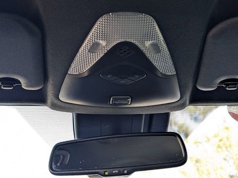 Used 2019 Toyota C-HR Limited image 25