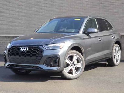 Certified 2025 Audi Q5 2.0T Premium w/ Convenience Plus Package