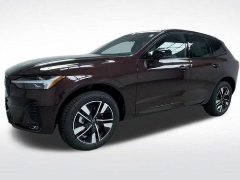 New 2026 Volvo XC60 B5 Core w/ Protection Package Premier image 19