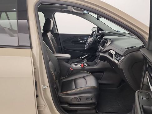Used 2022 GMC Terrain AT4 w/ Infotainment Package II AWD/4WD image 30