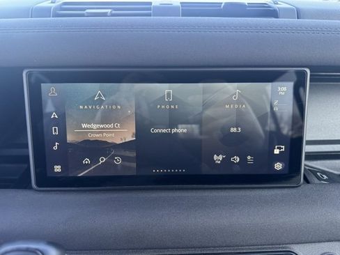 Used 2023 Land Rover Defender 110 X-Dynamic SE image 18