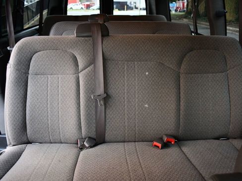 Used 2022 Chevrolet Express 3500 LS image 44