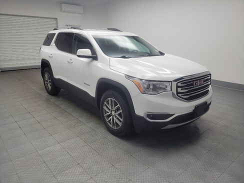 Used 2019 GMC Acadia SLE FWD image 11