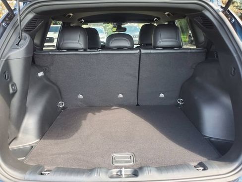 New 2026 Jeep Compass Trailhawk w/ Trailer Tow Group AWD/4WD image 26
