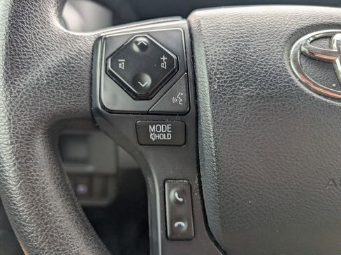 Used 2019 Toyota Tacoma SR w/ SR Convenience Package image 12
