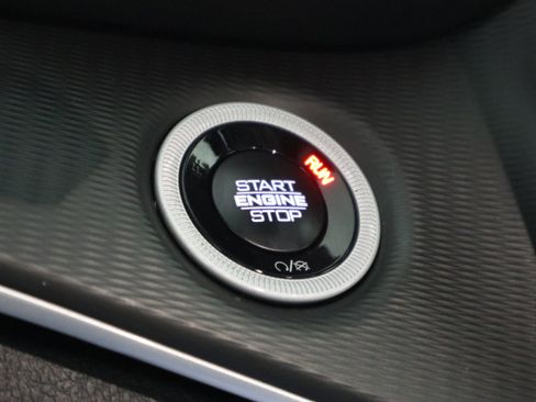 New 2025 Jeep Grand Cherokee L Altitude image 34