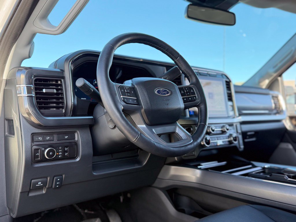 Used 2024 Ford F250 Lariat w/ Chrome Package AWD/4WD image 12
