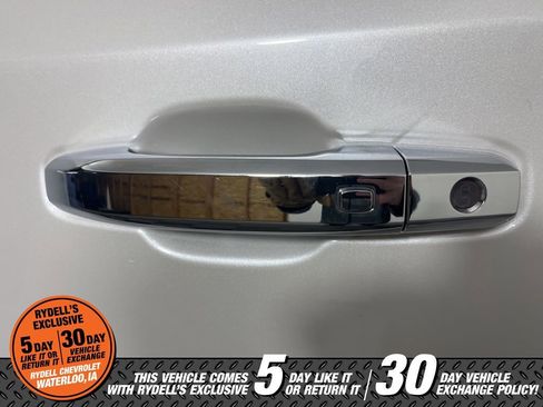 Certified 2021 Chevrolet Silverado 1500 High Country w/ Safety Package II image 13