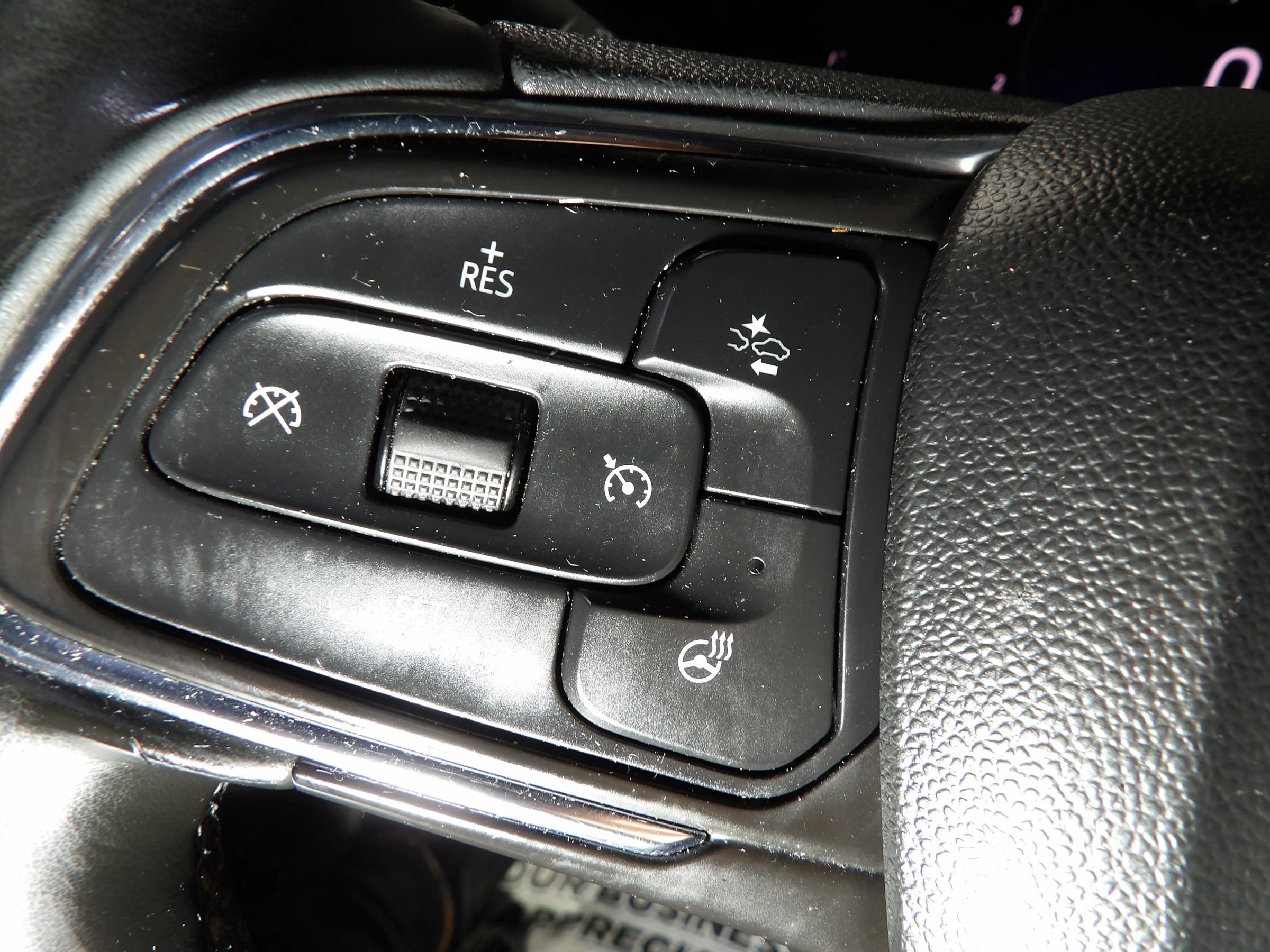 Used 2025 Buick Envista Preferred w/ Convenience I Package FWD image 18