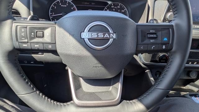 Used 2025 Nissan Rogue SV AWD/4WD image 9