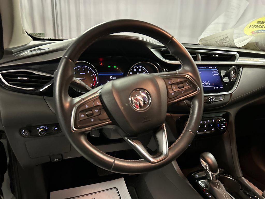 Used 2022 Buick Encore GX Select w/ Sport Touring Package FWD image 13