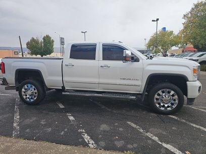Used 2019 GMC Sierra 2500 Denali w/ Duramax Plus Package