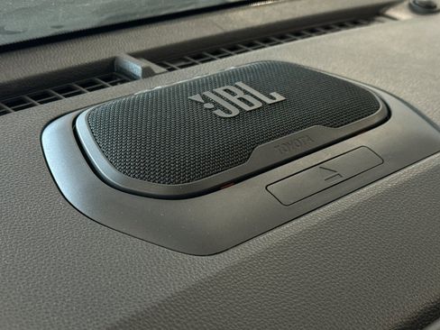 New 2025 Toyota Tacoma Trailhunter image 20