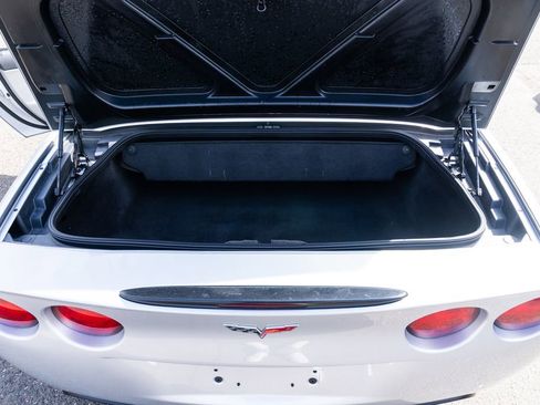 Used 2009 Chevrolet Corvette Convertible w/ Preferred Equipment Group image 8