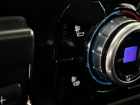 Used 2022 GMC Sierra 1500 Elevation w/ Elevation Premium Package image 13