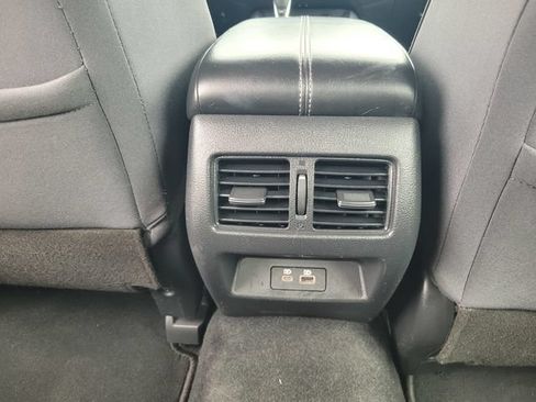 Certified 2019 Nissan Altima 2.5 SV FWD image 17