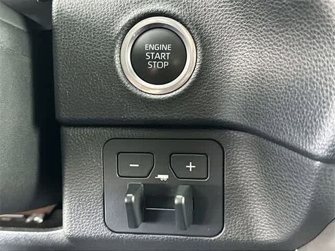 Used 2022 Toyota Tundra SR5 image 10