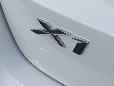 Used 2023 BMW X1 xDrive28i w/ Premium Package image 9