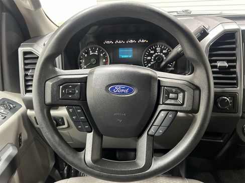 Used 2018 Ford F150 XLT image 14