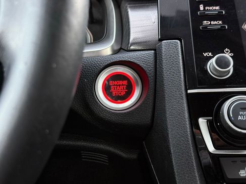 Used 2020 Honda Civic EX image 32
