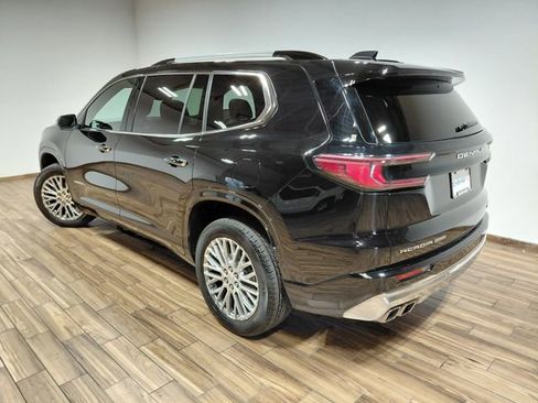 Used 2025 GMC Acadia Denali w/ LPO, Floor Liner Package AWD/4WD image 23