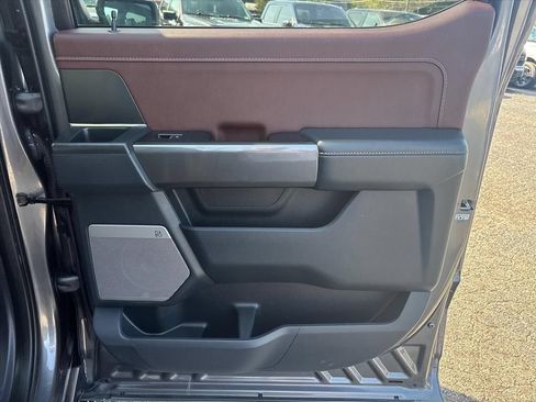 Used 2022 Ford F150 Lariat w/ Equipment Group 502A High AWD/4WD image 16