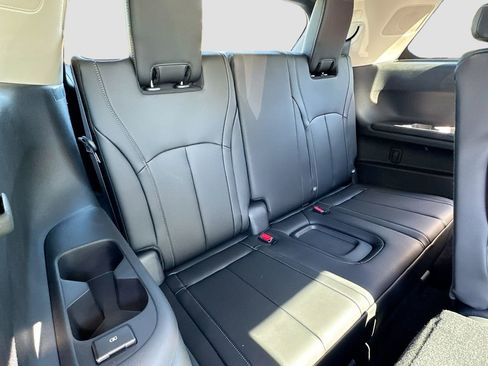 Certified 2026 INFINITI QX60 Luxe w/ Cargo Package FWD image 29