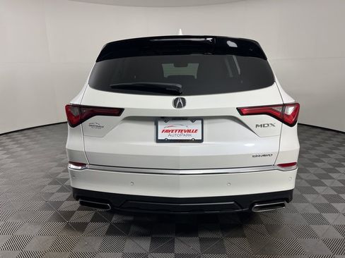 Used 2022 Acura MDX SH-AWD w/ Technology Package image 4